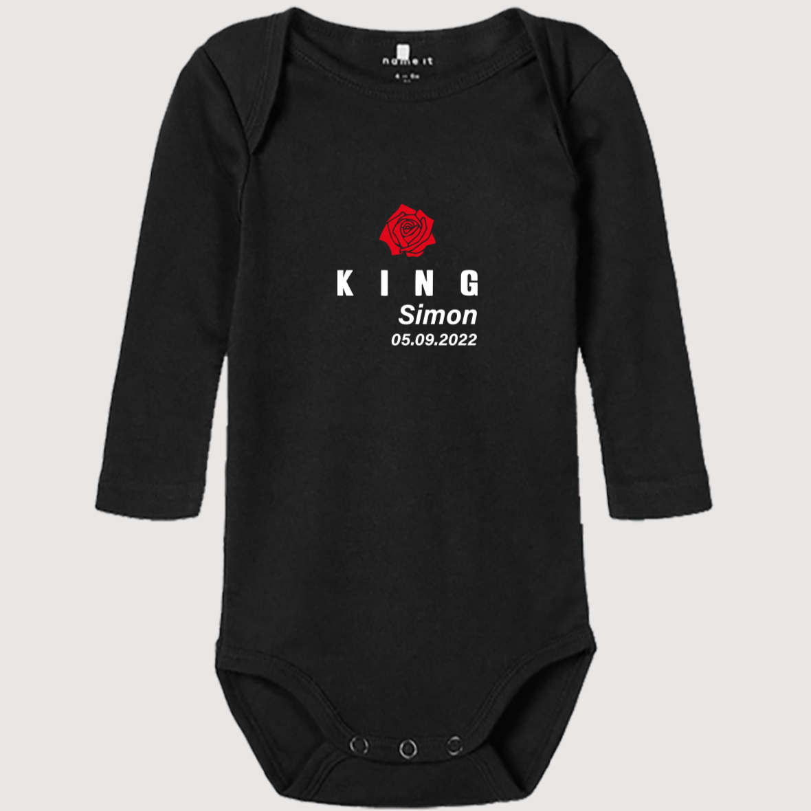 king Baby Body Strampler mit Namen bedrucken lassen schwarzes Strampler für Jungs
