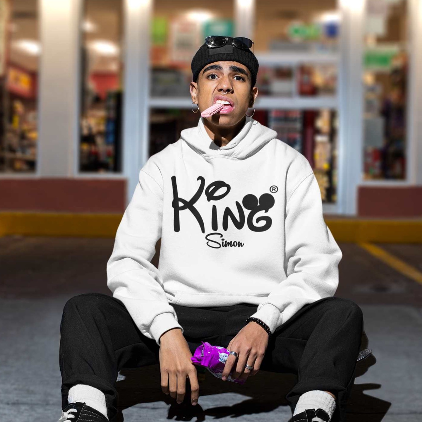 weisses king herren hoodie mit namen fashion streetwear kapuzenpullover sweater white hoodie oversize