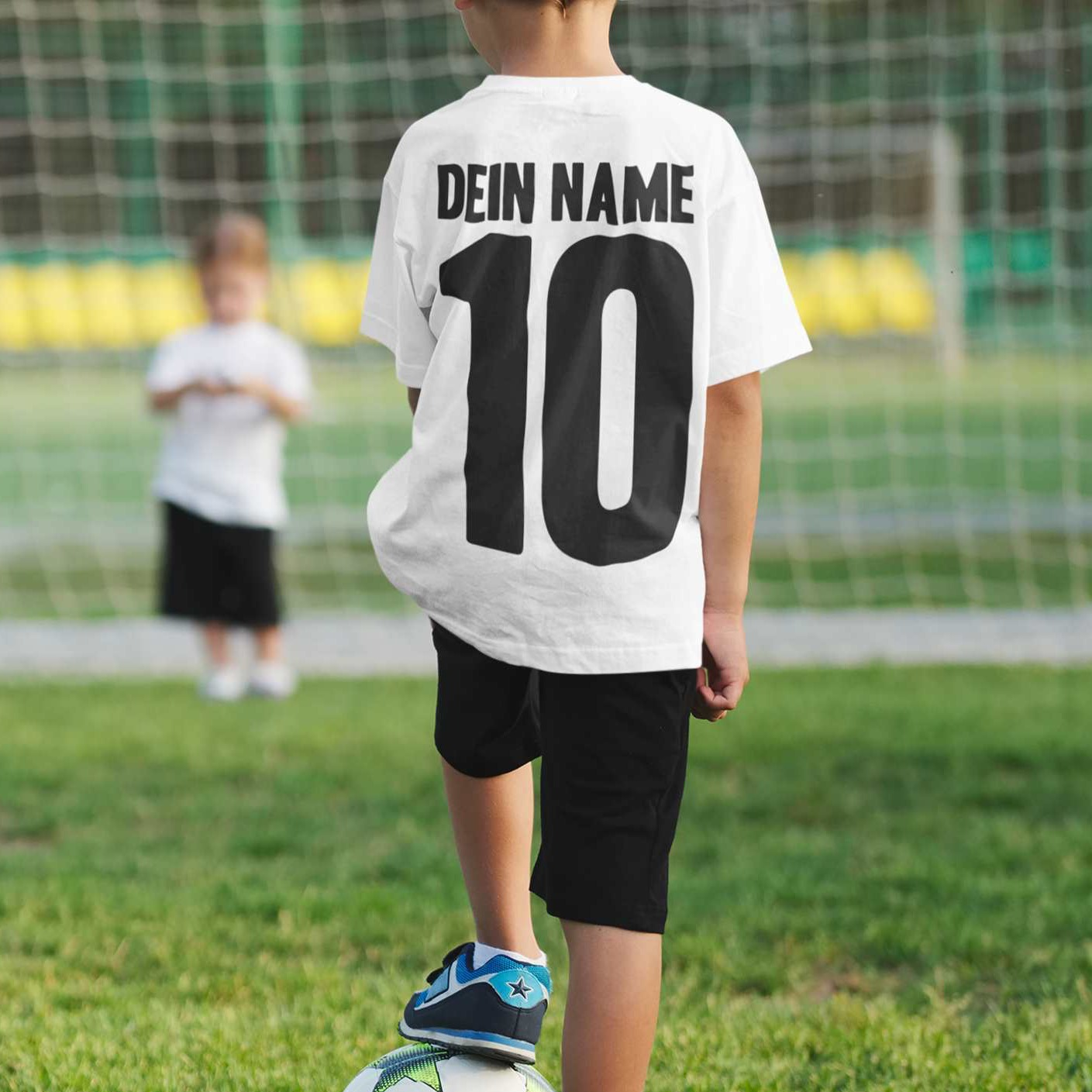 fussball t shirt kinder bedrucken fussball t shirt selbst gestalten fussball t shirt mit namen fussball team aufwärmshirts name und nummer schwarz trikot mit name trikot bedrucken online weiss